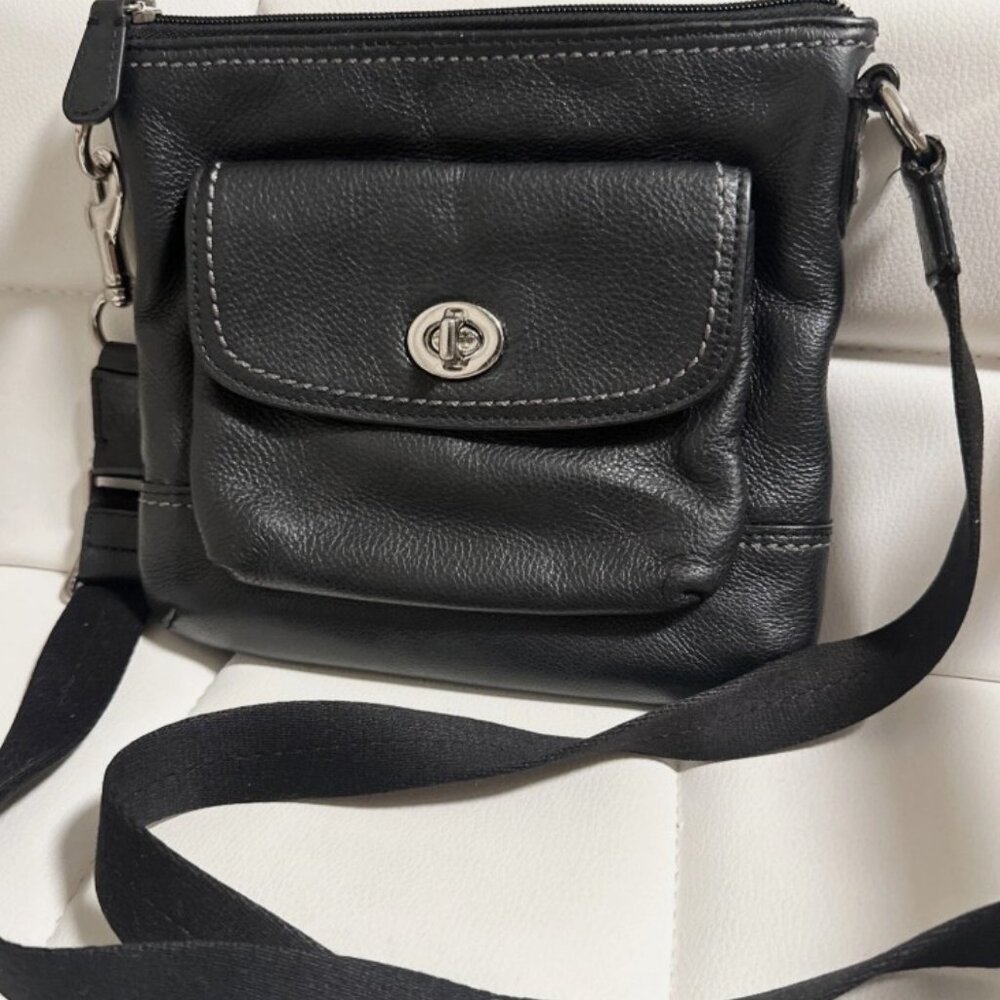 Coach Park Leather Swingpack F49170 Black Crossbody Purse - Picture 2 of 7